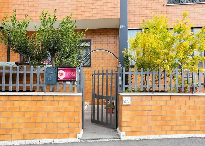 Acomodação com café da manhã  La Rosa Roma